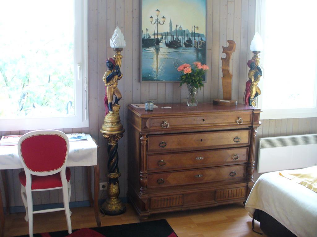 Chambre D'Hotes Dyrslot Saint-Denis-de-Pile Eksteriør billede