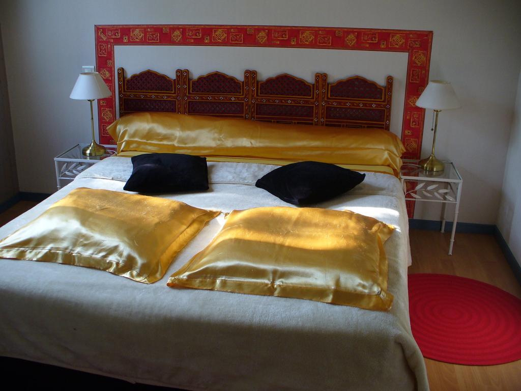 Chambre D'Hotes Dyrslot Saint-Denis-de-Pile Værelse billede